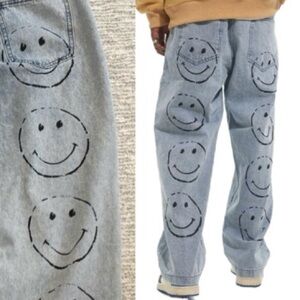 Locketomy Studio Smiley Face Printed Jeans Mens Size M 29 Baggy Straight Leg